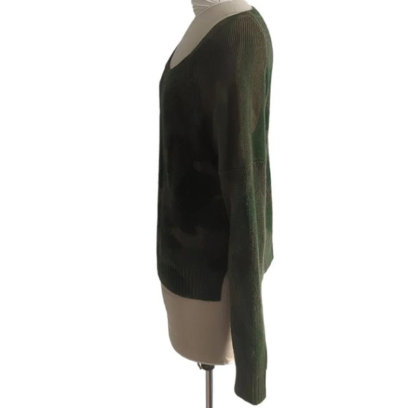 Aritzia TNA Camo Scoop Neck Sweater - Picture 3 of 7